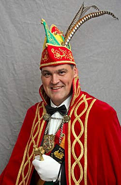Prins Jochem XLVIII van Boemeldonck regeert tijdens de carnaval 2014 over Prinsenbeek