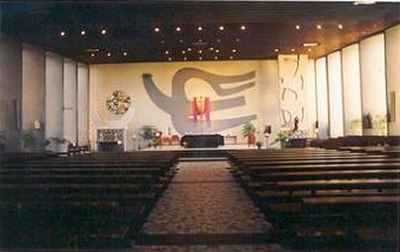 De kerk van OLV Ten Hemelopneming in Prinsenbeek bestaat in 2013 50 jaar. Samen met de Nazarethparochie uit Princenhage/Breda vindt er een groot feest plaats.