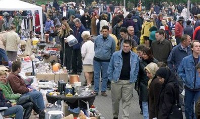 vrijmarkt etten-leur koninginnedag. In Princenhage Breda is op de zondag voor Hemelvaartsdag een enorme vrijmarkt.