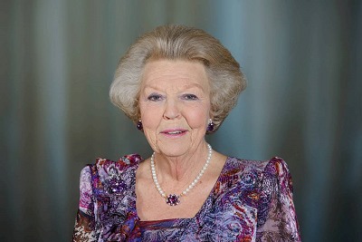 De inwoners van Princenhage wensen de koning-moeder, Prinses Beatrix, van harte geluk met haar verjaardag. 