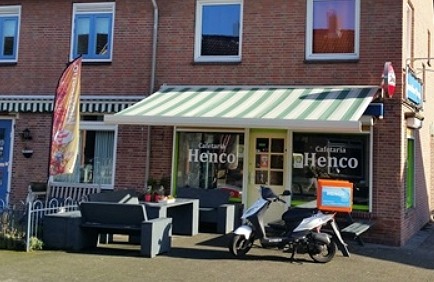 De beroemde Cafetaria Henco uit de Rijnstraat in Breda is per 1 februari 2017 overgedragen aan Ying Sheng. Henco werd keer op keer in de regio verkozen tot de beste frituurder.