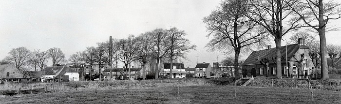 Dit zagen de Polen toen ze in 1944 Princenhage-Breda binnenkwamen via de Roskam, de Mastbosstraat.